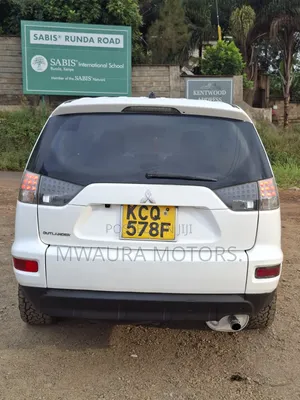 Mitsubishi Outlander SE 2010 Pearl