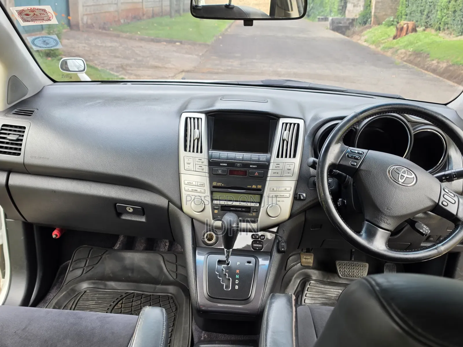 Toyota Harrier 3.3 Hybrid 4WD 2010 White