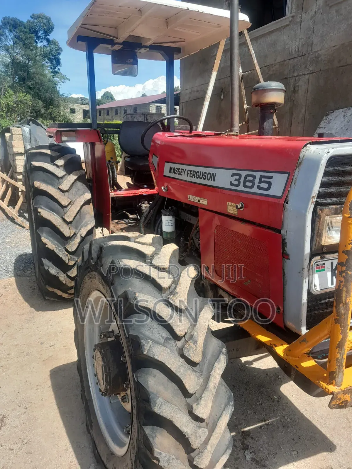 Tractor Massey Ferguson 385