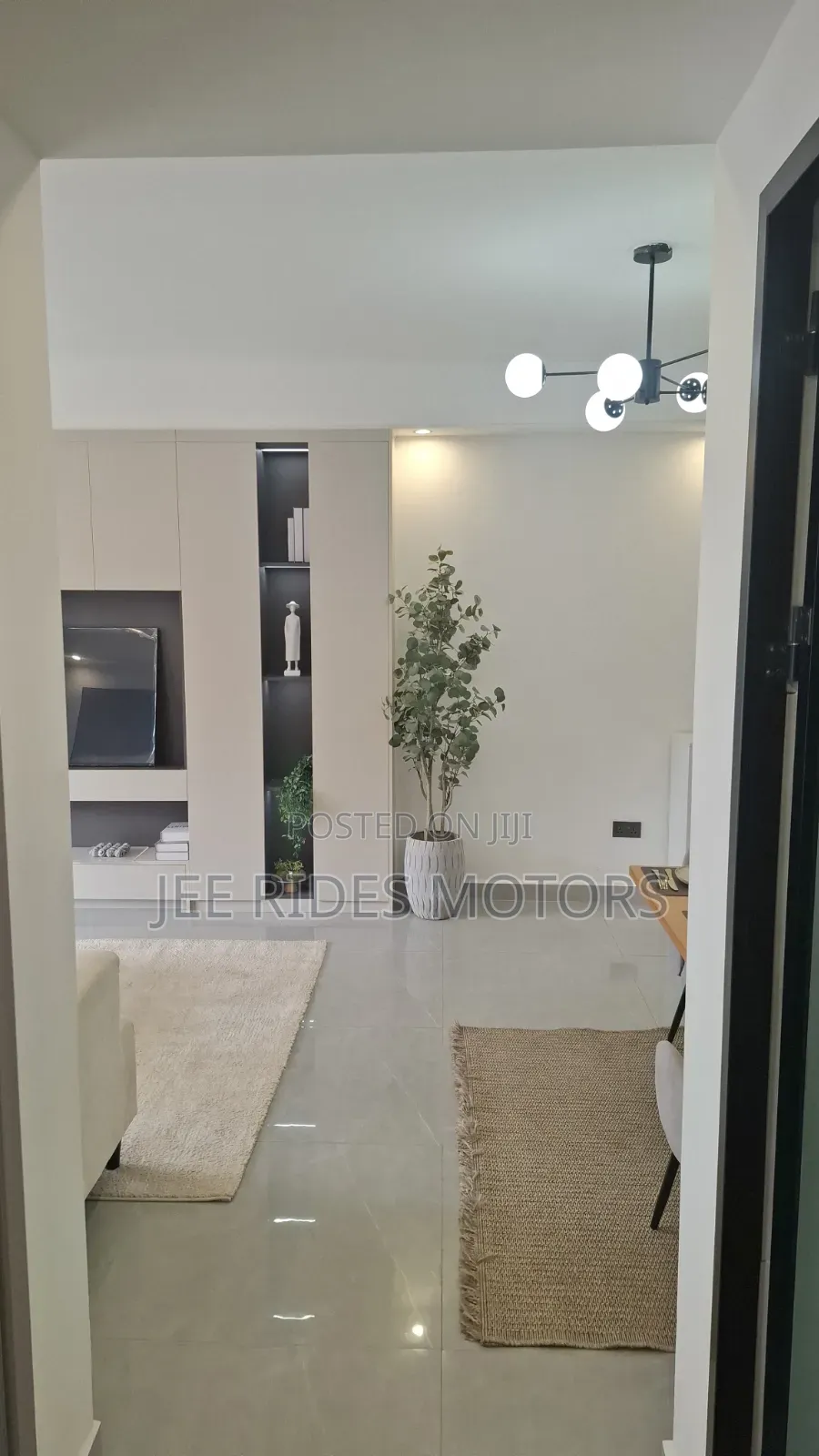 2bdrm Apartment in Versailles, Nairobi Central for sale