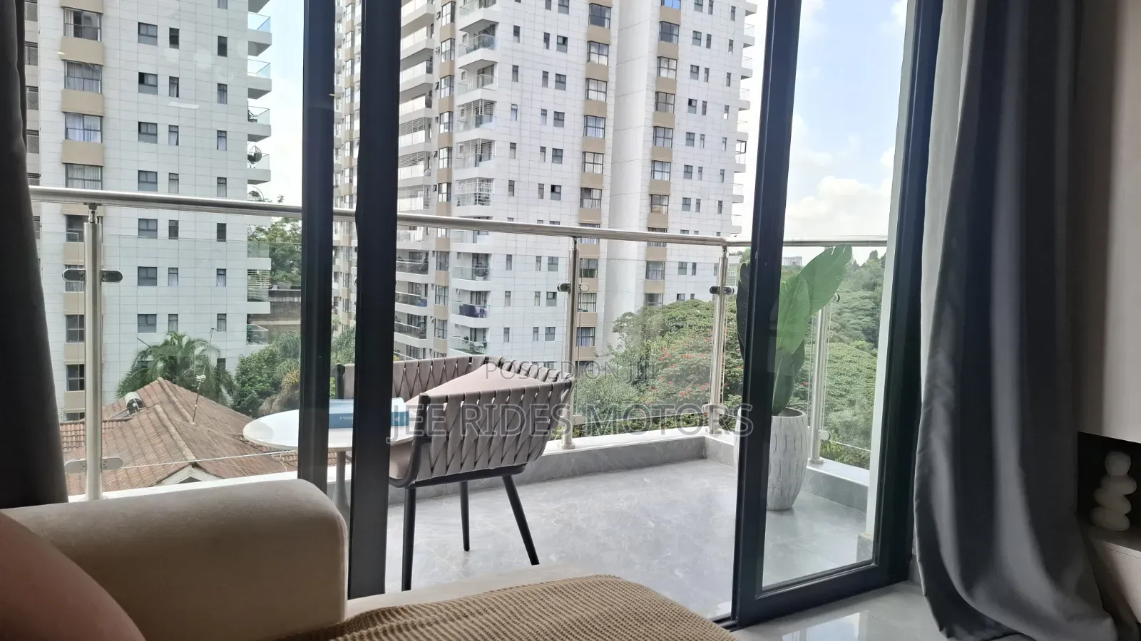 2bdrm Apartment in Versailles, Nairobi Central for sale