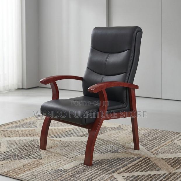 Office Chair : High Back Leather Executive Visitor’S Chair - thumbnail 3