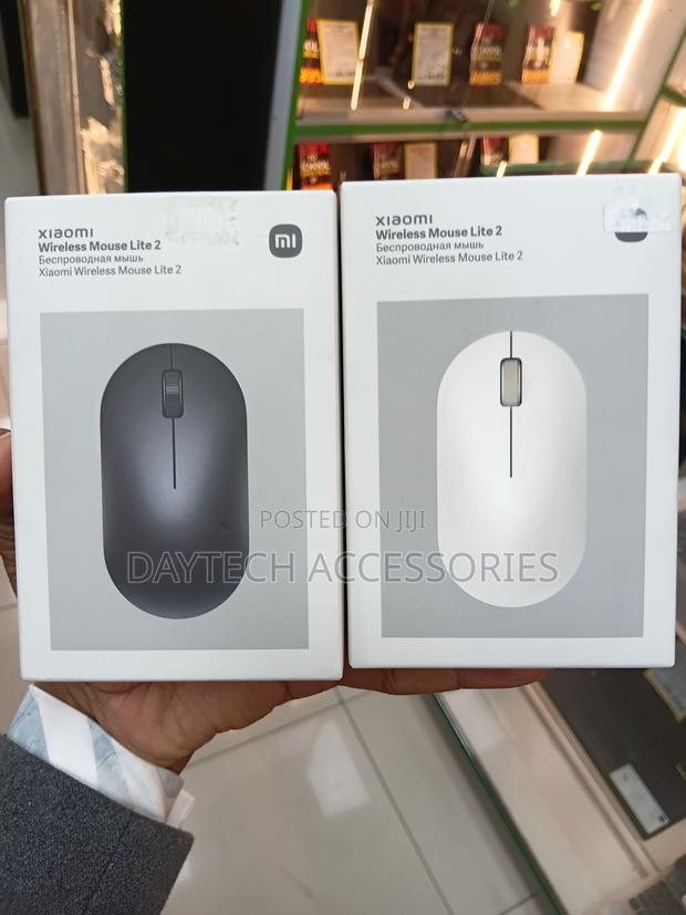 These Are Black and White Xiaomi Wireless Mouse Lite 2 Units. - thumbnail 3