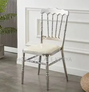 Banquet Chair: Stackable Wedding Banquet Resin Chair