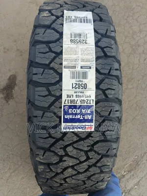 Bf Goodrich 114t Xl Trail Terrain T/a Owl 245/70 R17