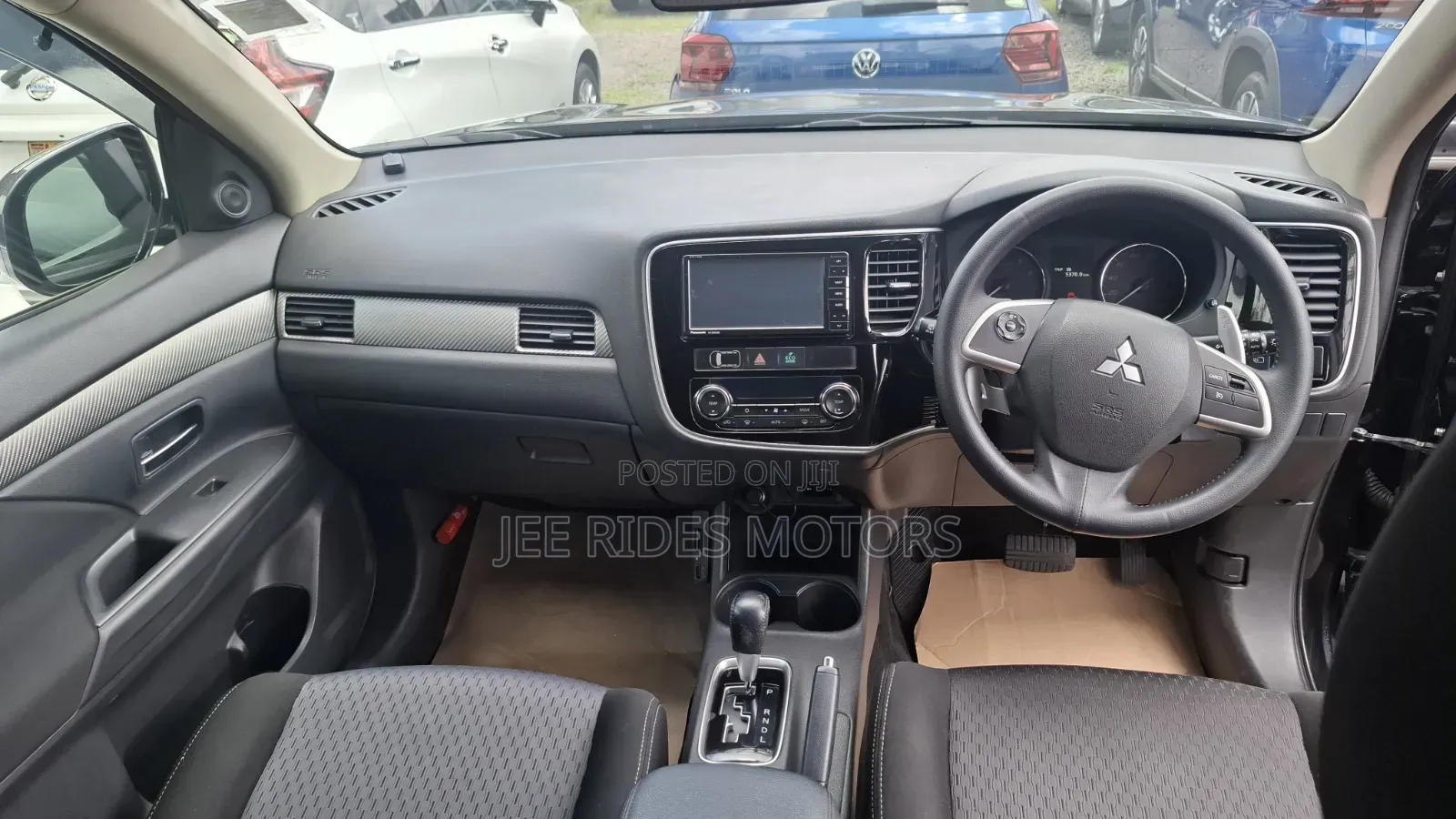 Mitsubishi Outlander 2016 Black