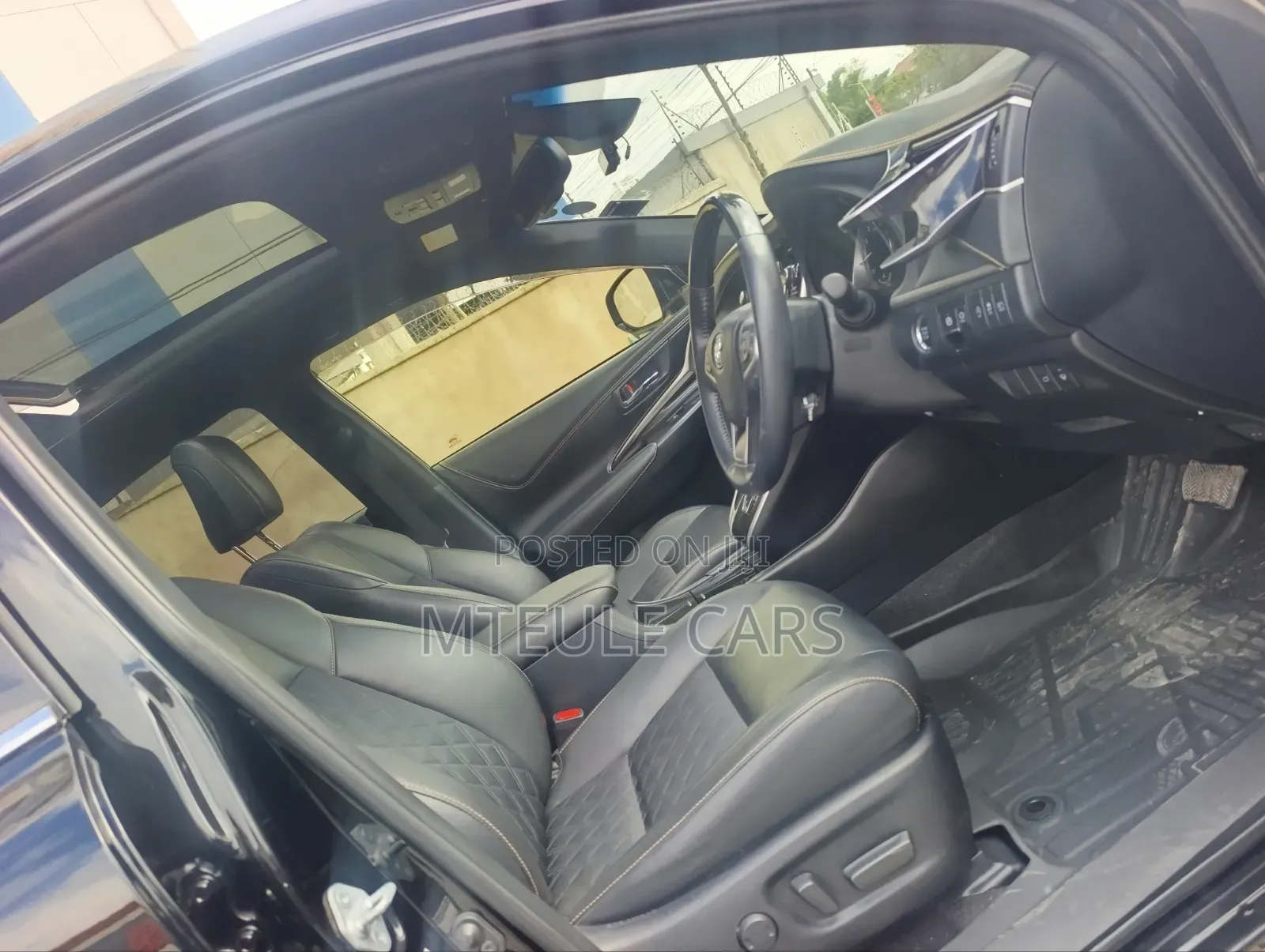 Toyota Harrier 2018