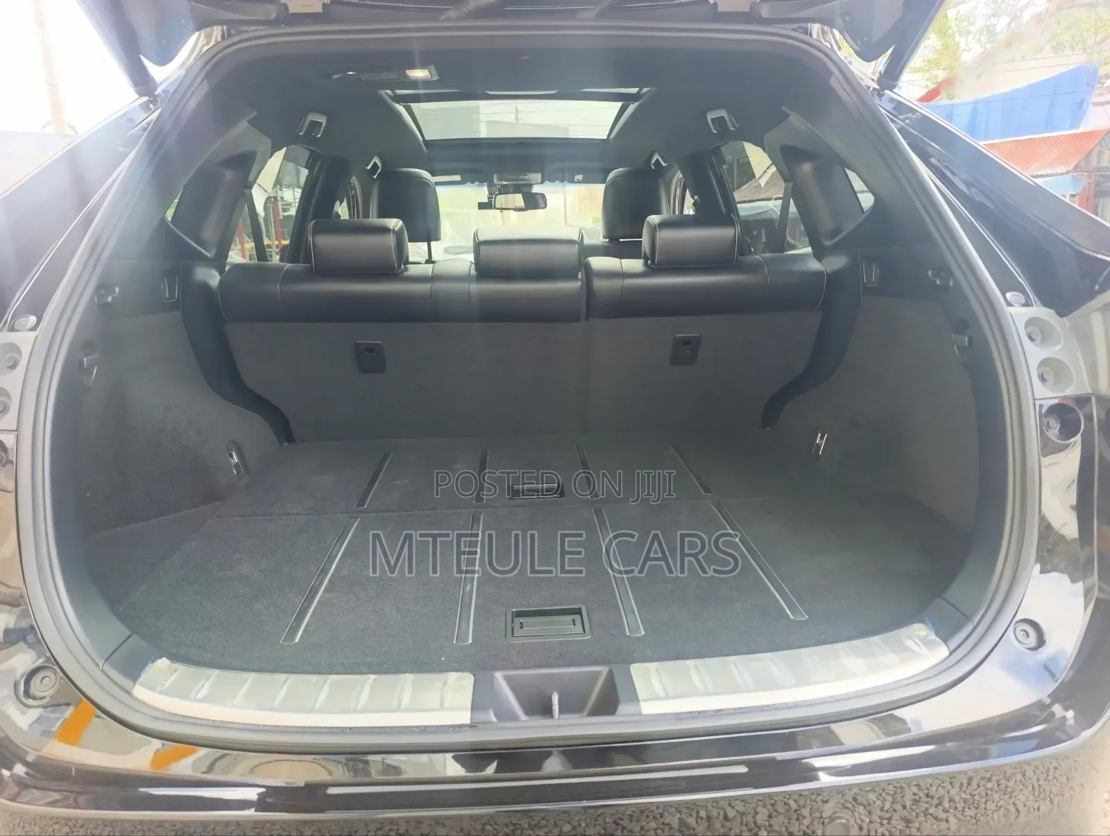 Toyota Harrier 2018