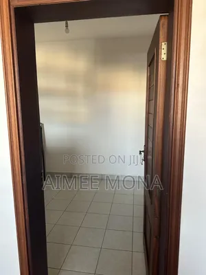 3bdrm Apartment in Sandalwood, Riverside Drive for rent