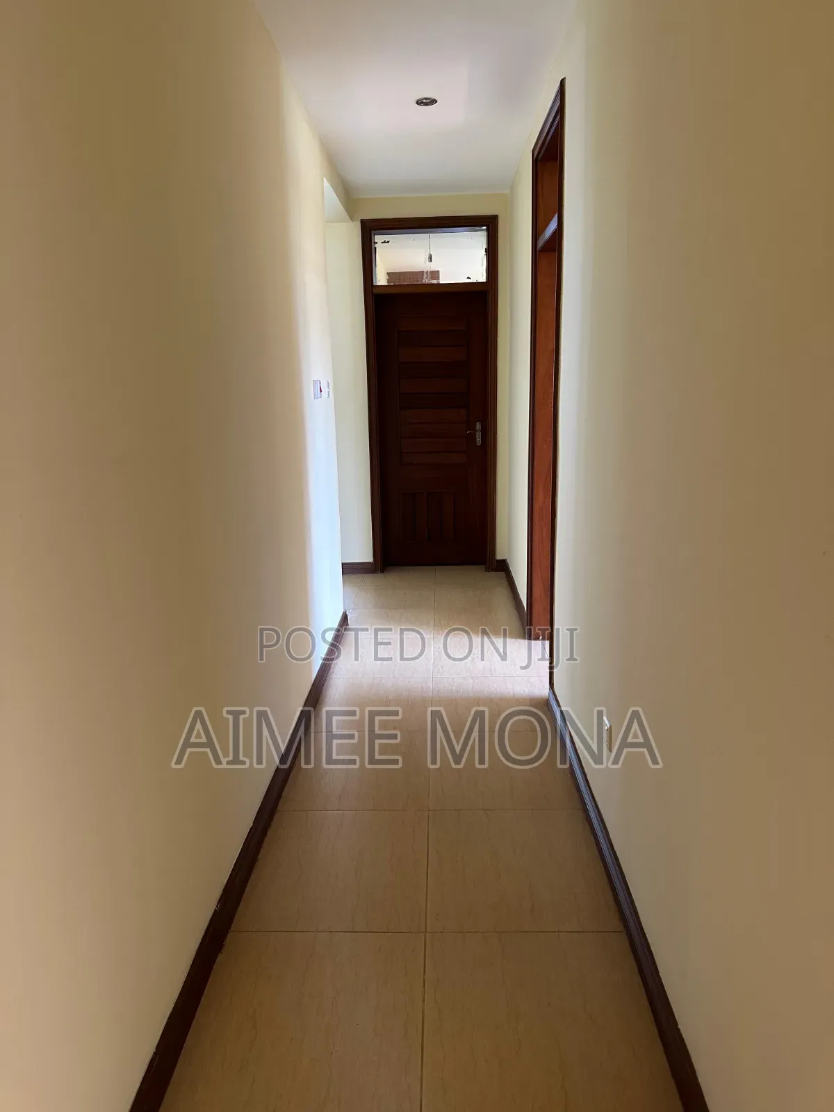3bdrm Apartment in Sandalwood, Riverside Drive for rent