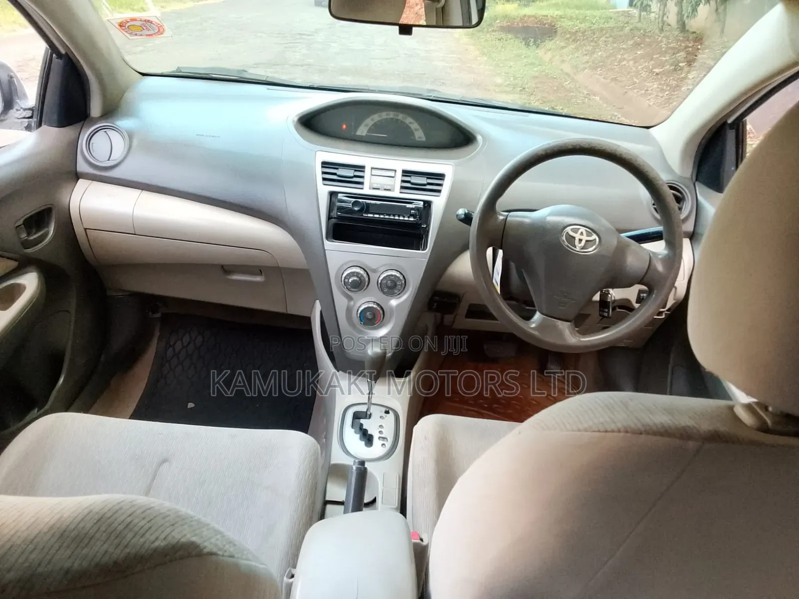 Toyota Belta 2009 White