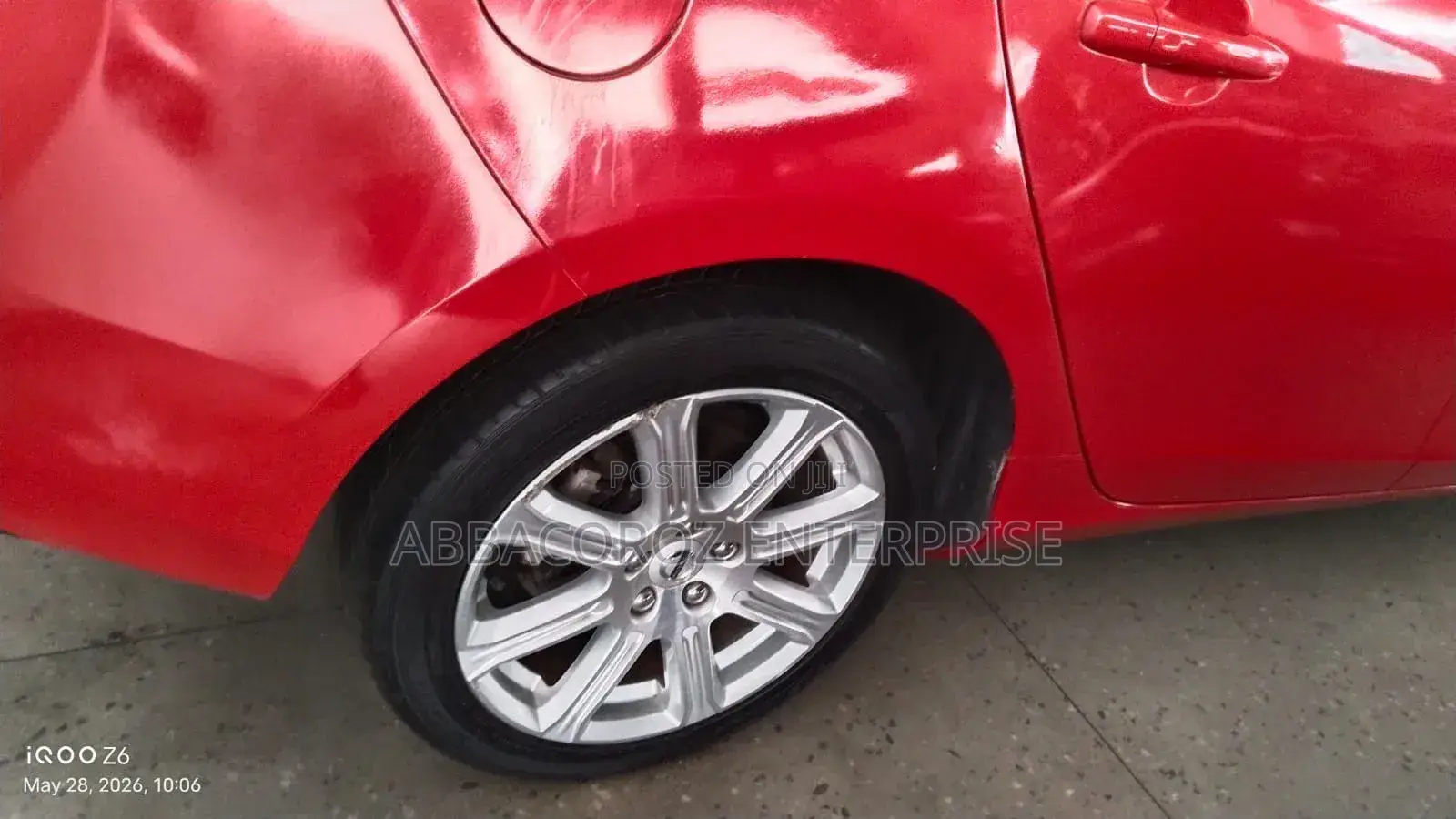 Volvo V40 2018 Red