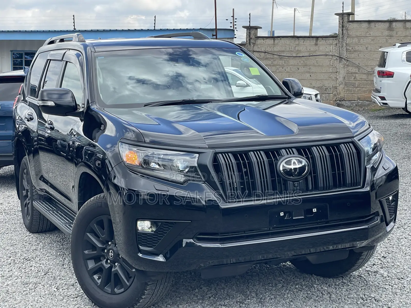Toyota Land Cruiser Prado 2.8 2022 Black