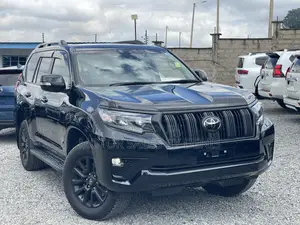 Toyota Land Cruiser Prado 2.8 2022 Black