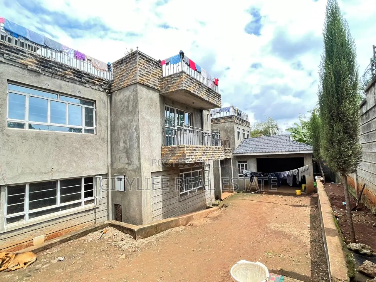 8bdrm Villa in Ndenderu, Kagondo for sale