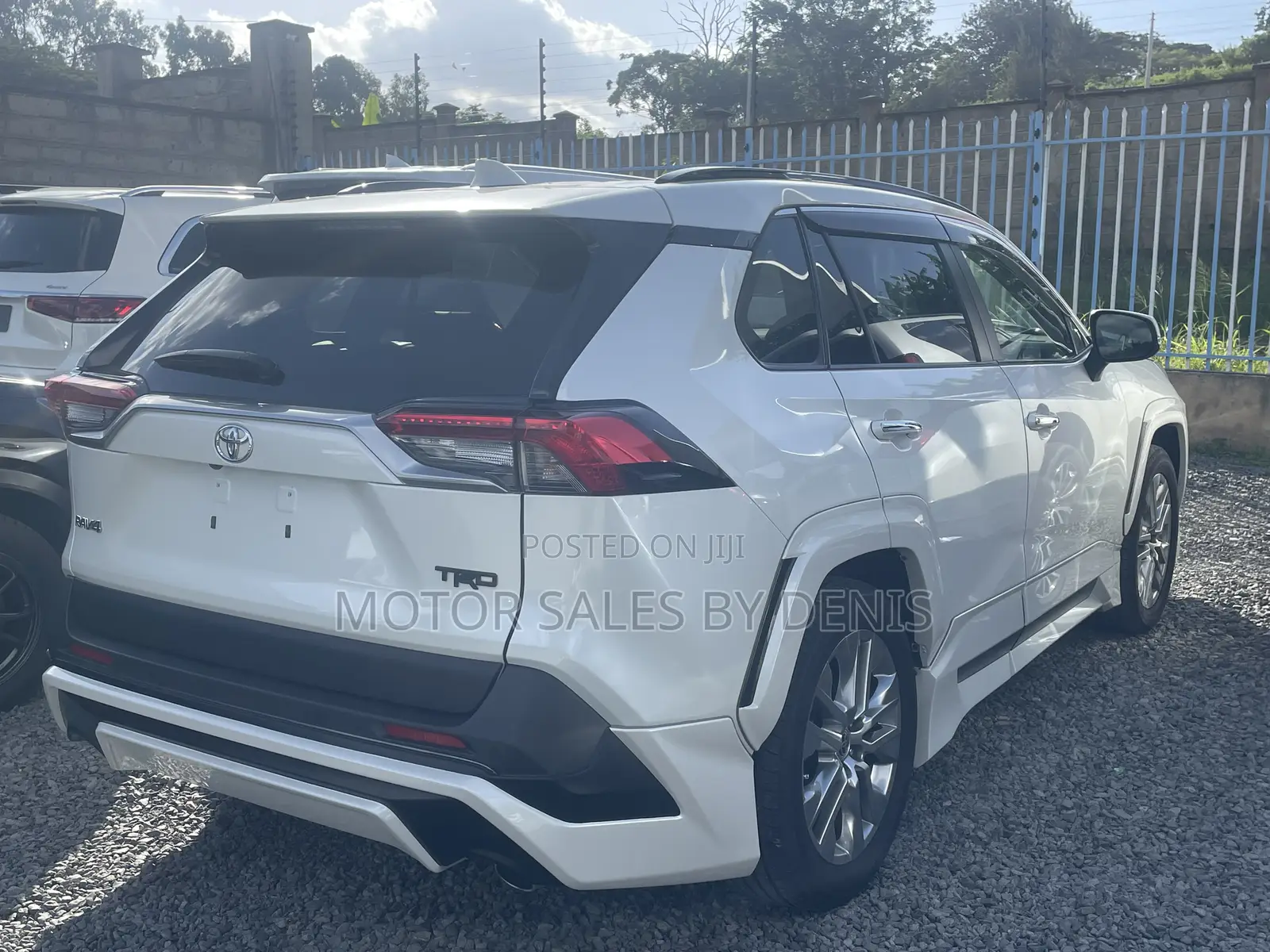 Toyota RAV4 Adventure AWD 2020 White