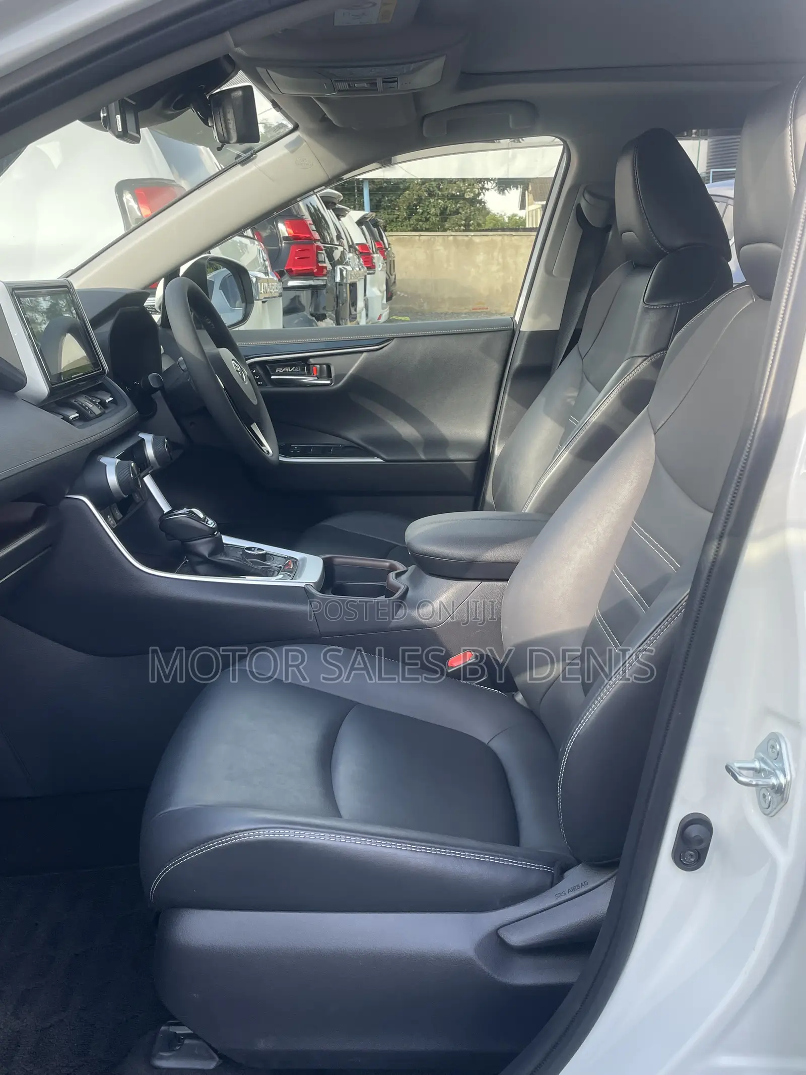 Toyota RAV4 Adventure AWD 2020 White