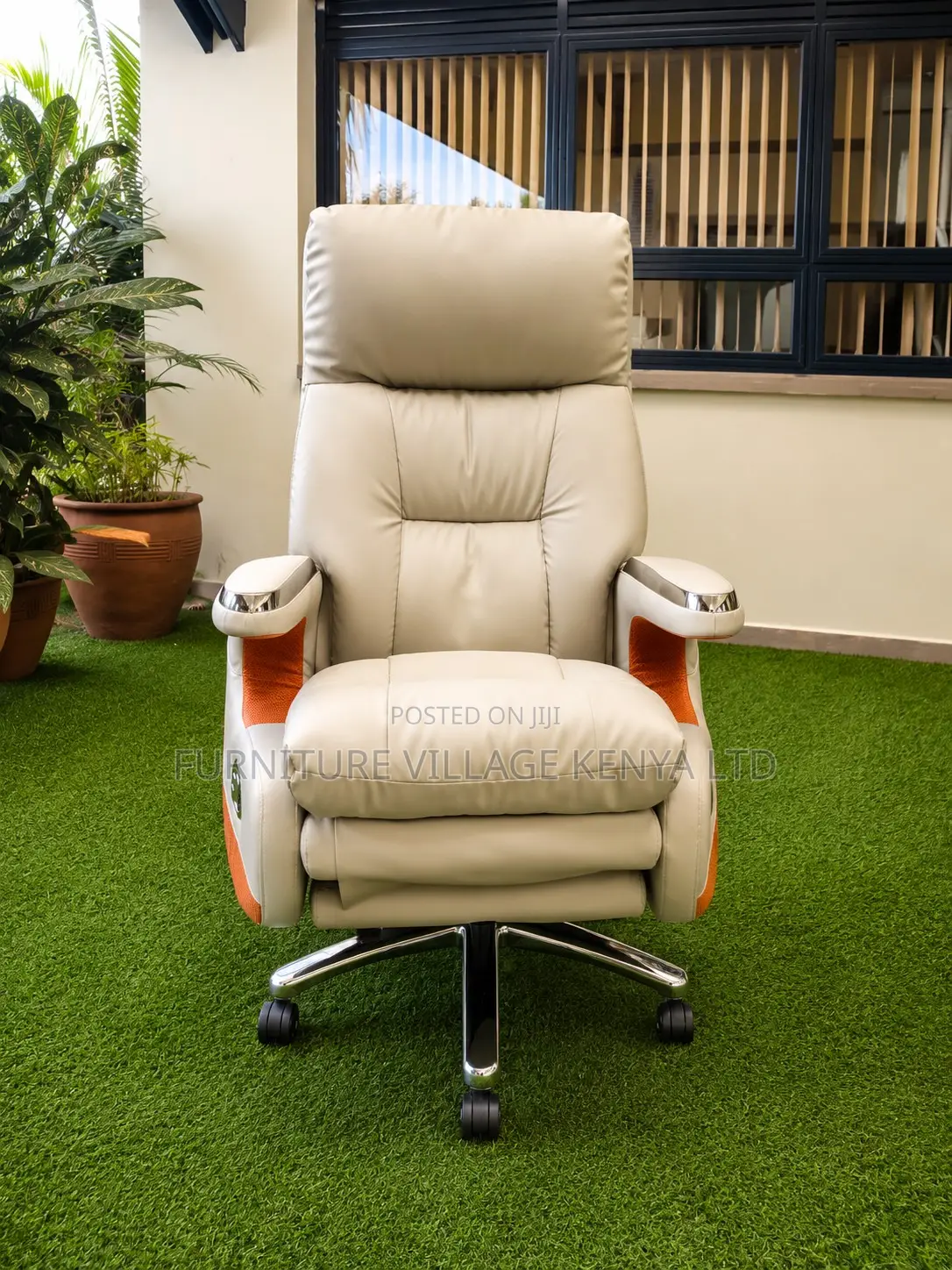 High Back Executive Office Chair.