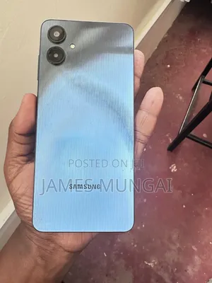 Samsung Galaxy A06 128 GB Blue