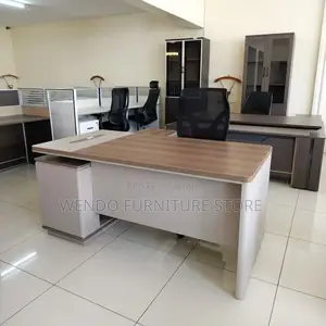Office Desk : Modern 1.4 Meters Advanced Office Desk