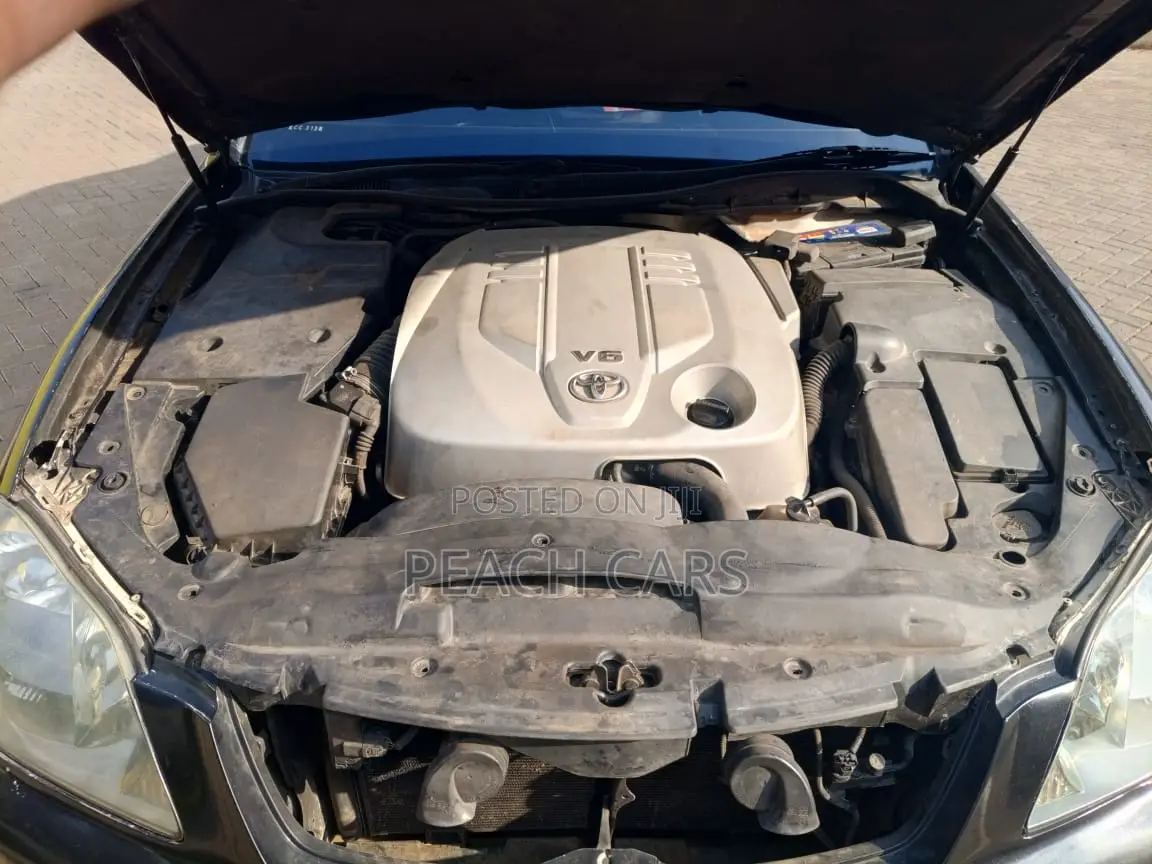 Toyota Crown 2008 Blue