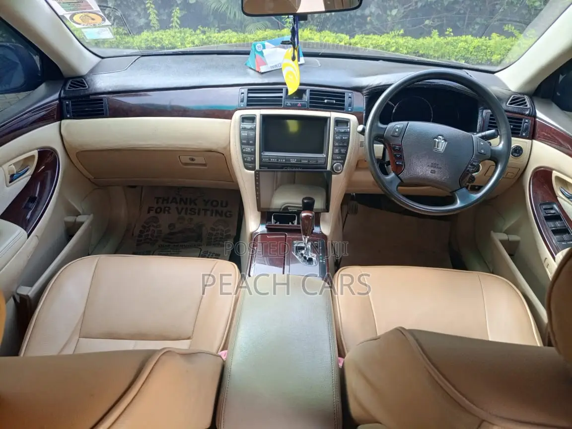 Toyota Crown 2008 Blue