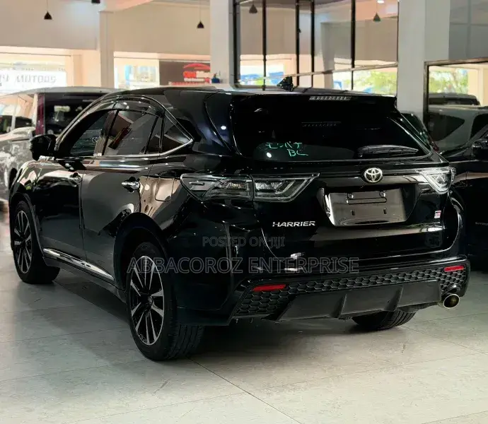 Toyota Harrier 2.0 Turbo GR Sport 2020 Black