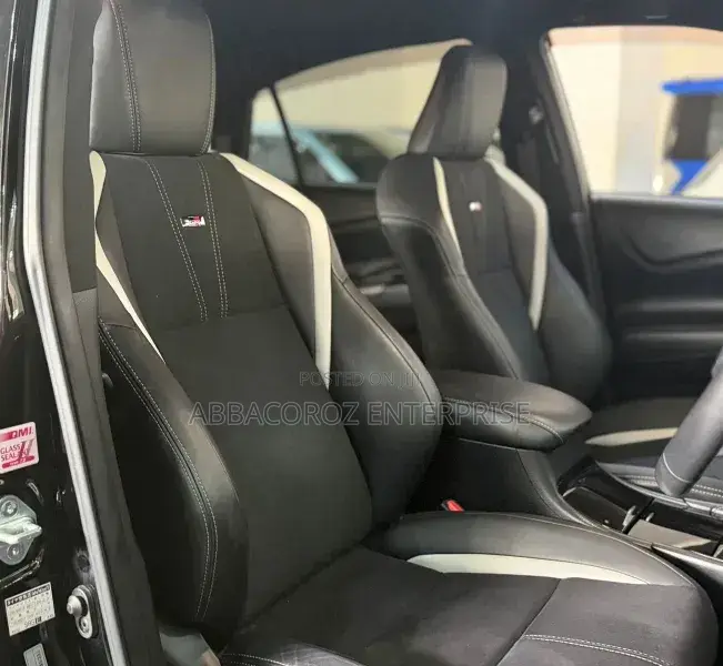 Toyota Harrier 2.0 Turbo GR Sport 2020 Black