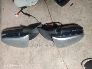 Toyota Noah 2015 Side Mirrors