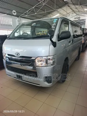 Toyota HiAce 2019 Silver