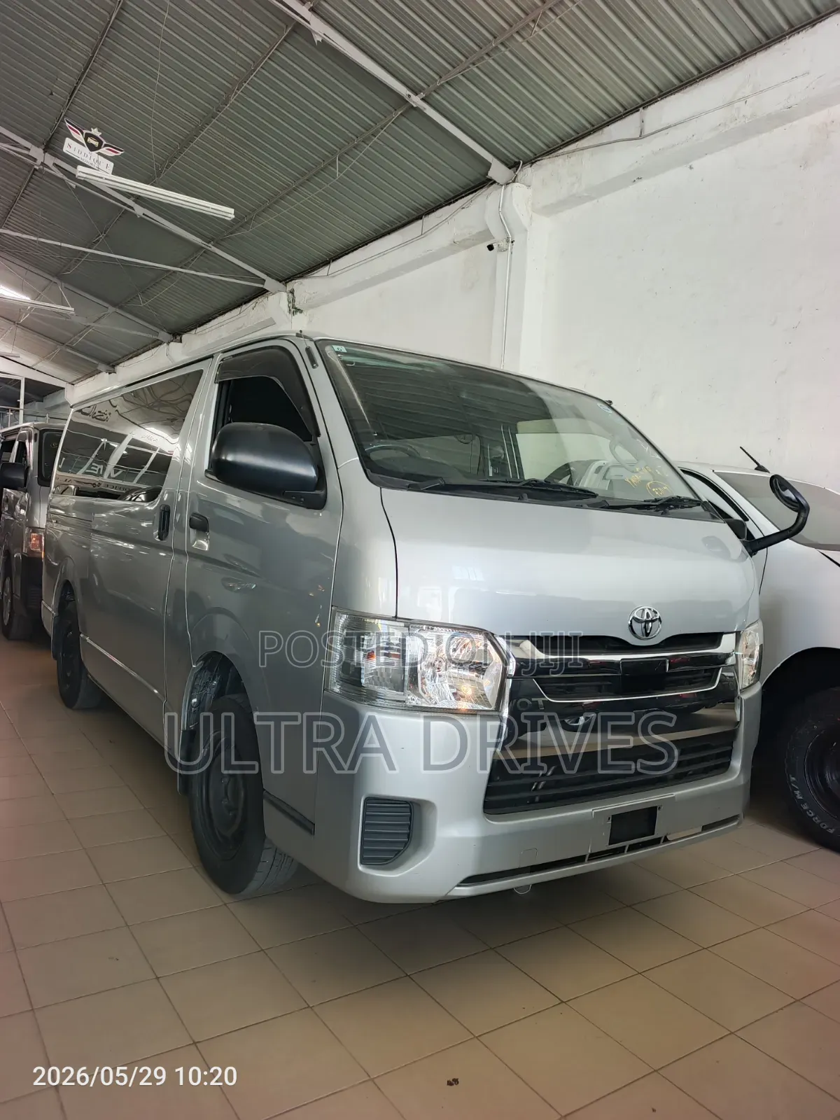 Toyota HiAce 2019 Silver