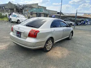 Toyota Avensis 2007 Silver