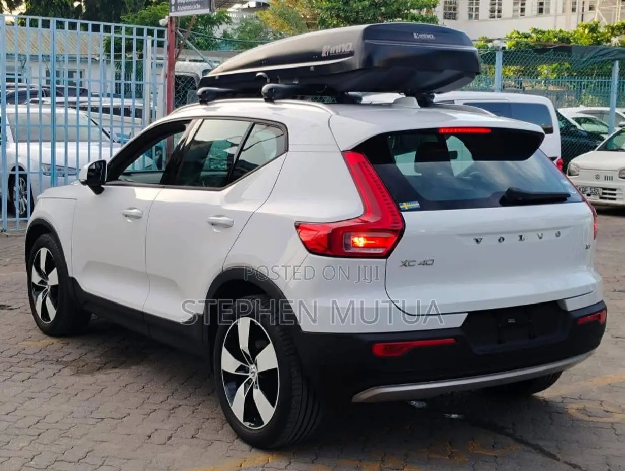 Volvo XC40 2019 White