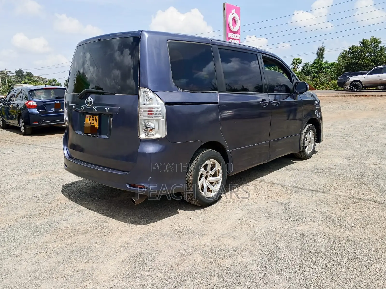 Toyota Voxy 2007 Blue