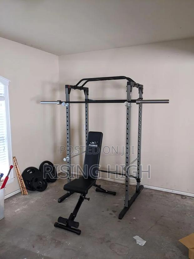 Durable Half Rack For Weightlifting