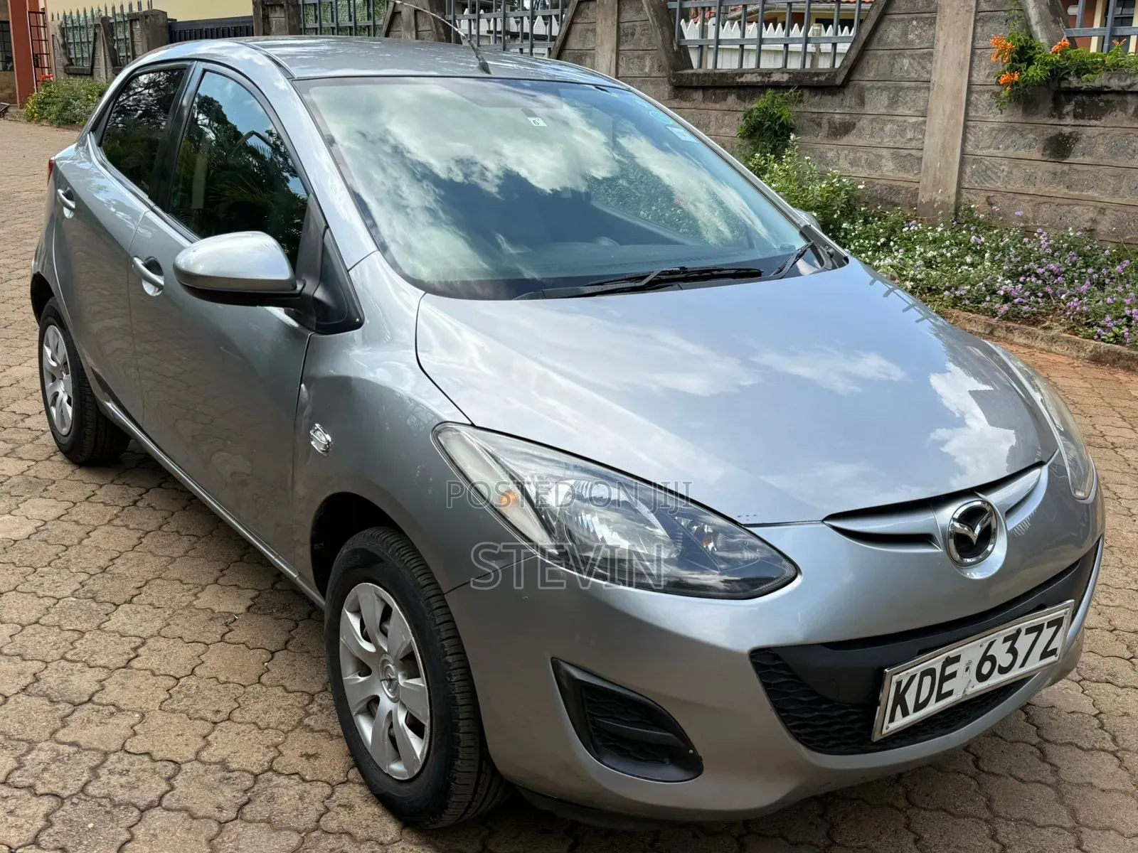 Mazda Demio 2015 Silver