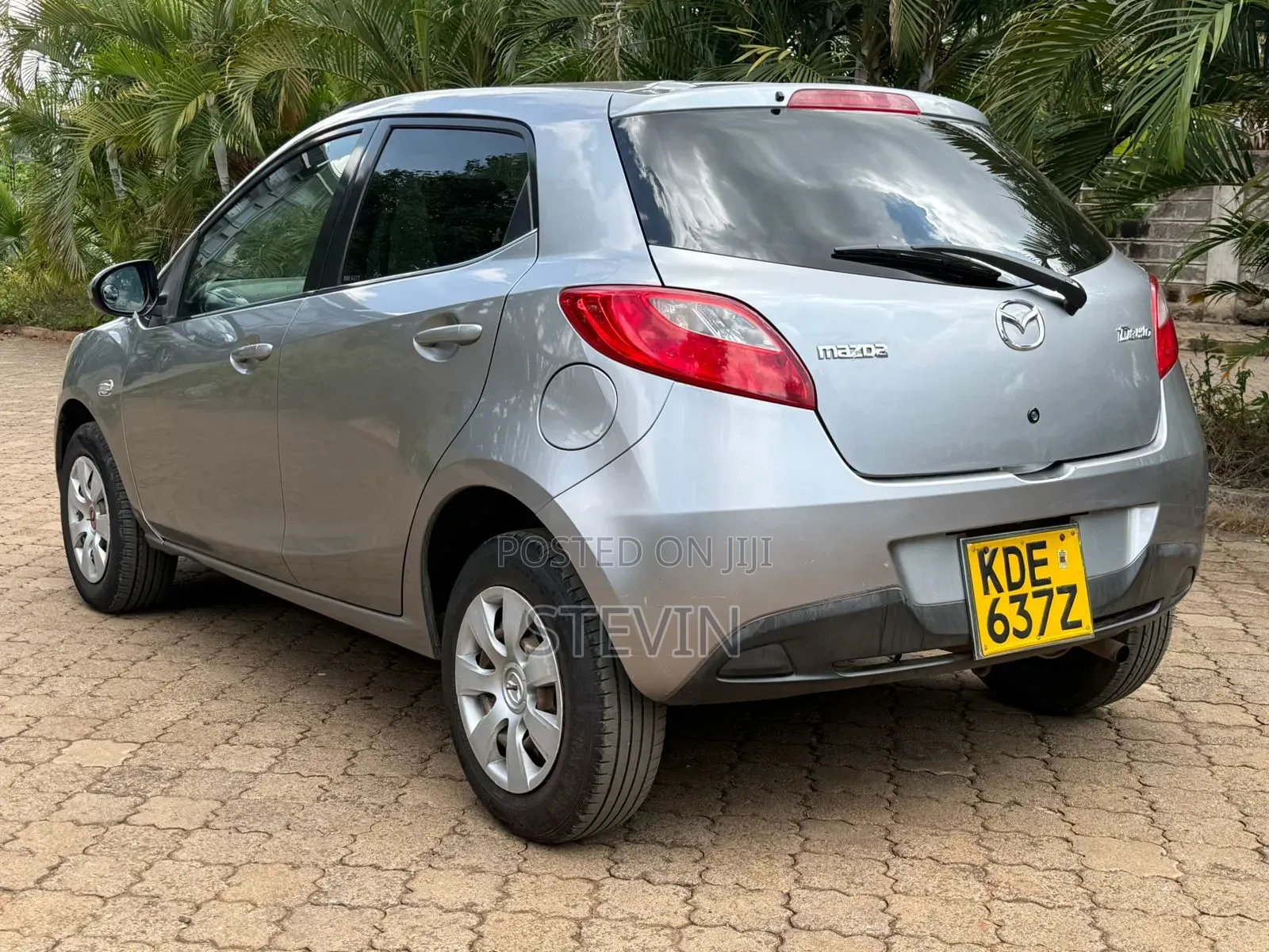 Mazda Demio 2015 Silver