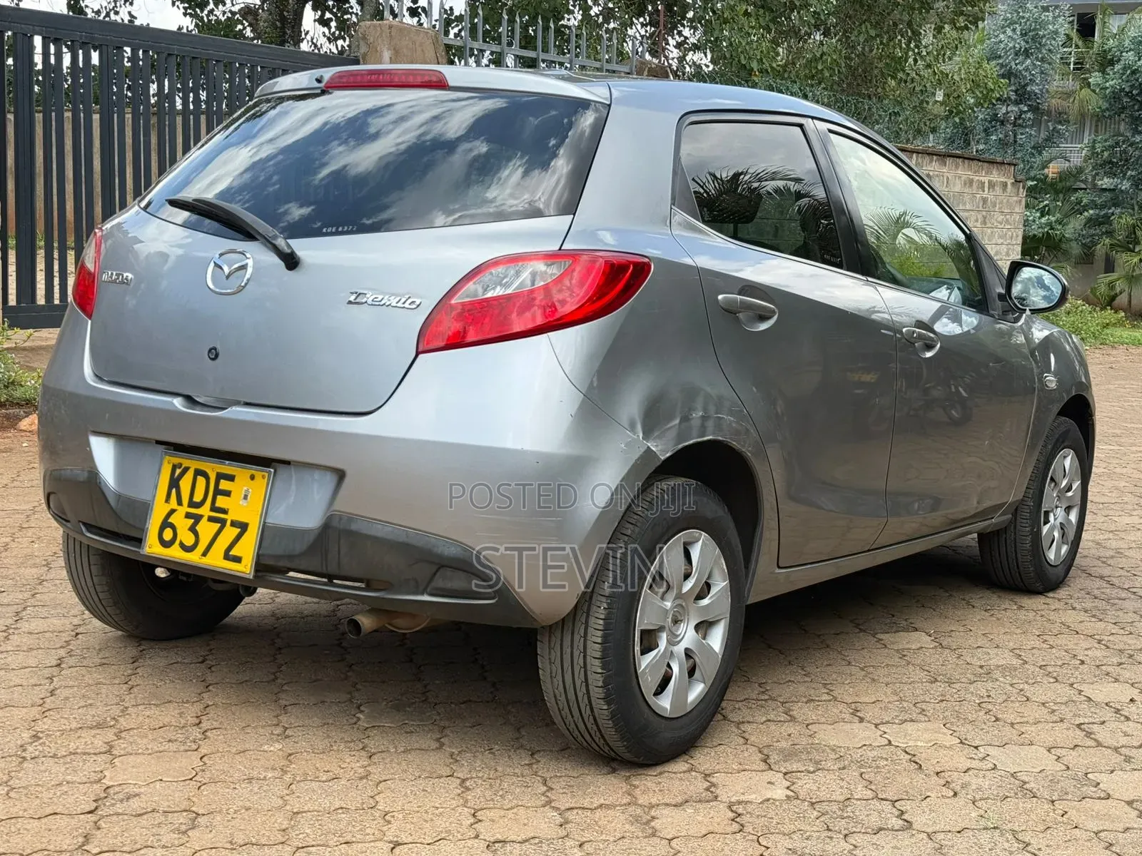 Mazda Demio 2015 Silver