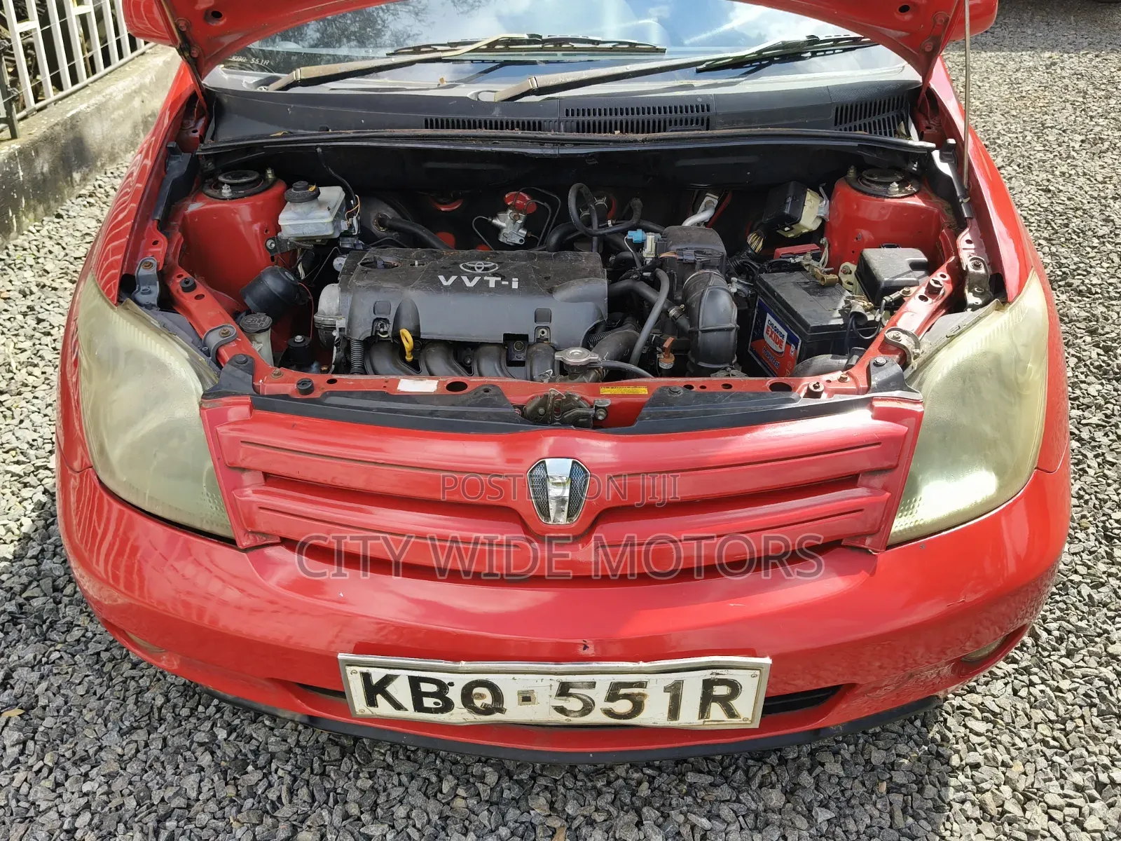 Toyota IST 2005 Red