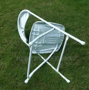 Foldable Chair: Outdoor Multi-Purpose Plastic Folding Chair