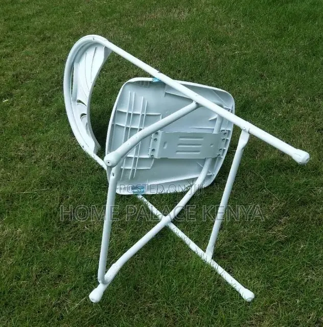 Foldable Chair: Outdoor Multi-Purpose Plastic Folding Chair