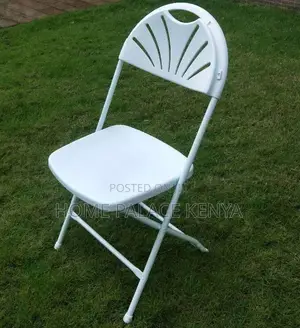 Foldable Chair: Outdoor Multi-Purpose Plastic Folding Chair