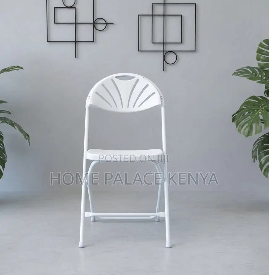Foldable Chair: Outdoor Multi-Purpose Plastic Folding Chair