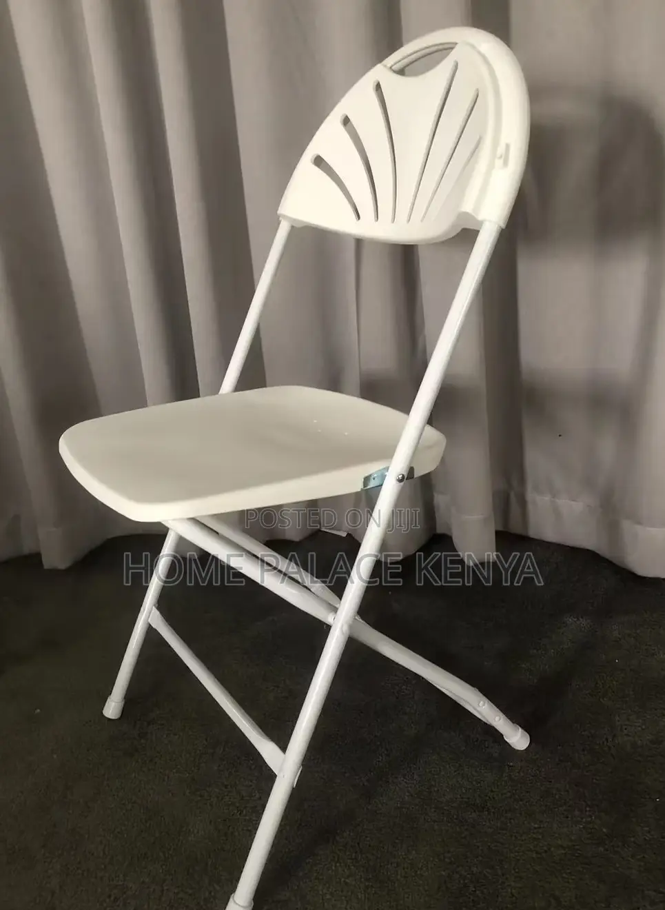 Foldable Chair: Outdoor Multi-Purpose Plastic Folding Chair