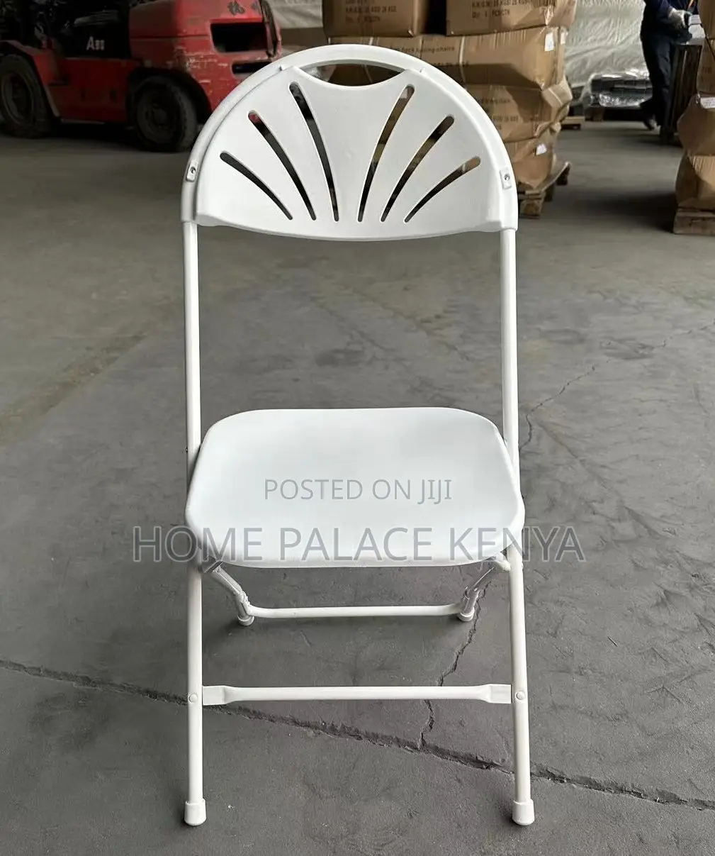 Foldable Chair: Outdoor Multi-Purpose Plastic Folding Chair