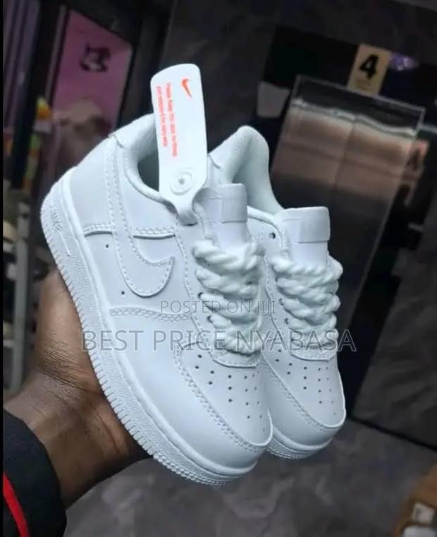 Airforce Sneakers - thumbnail 2