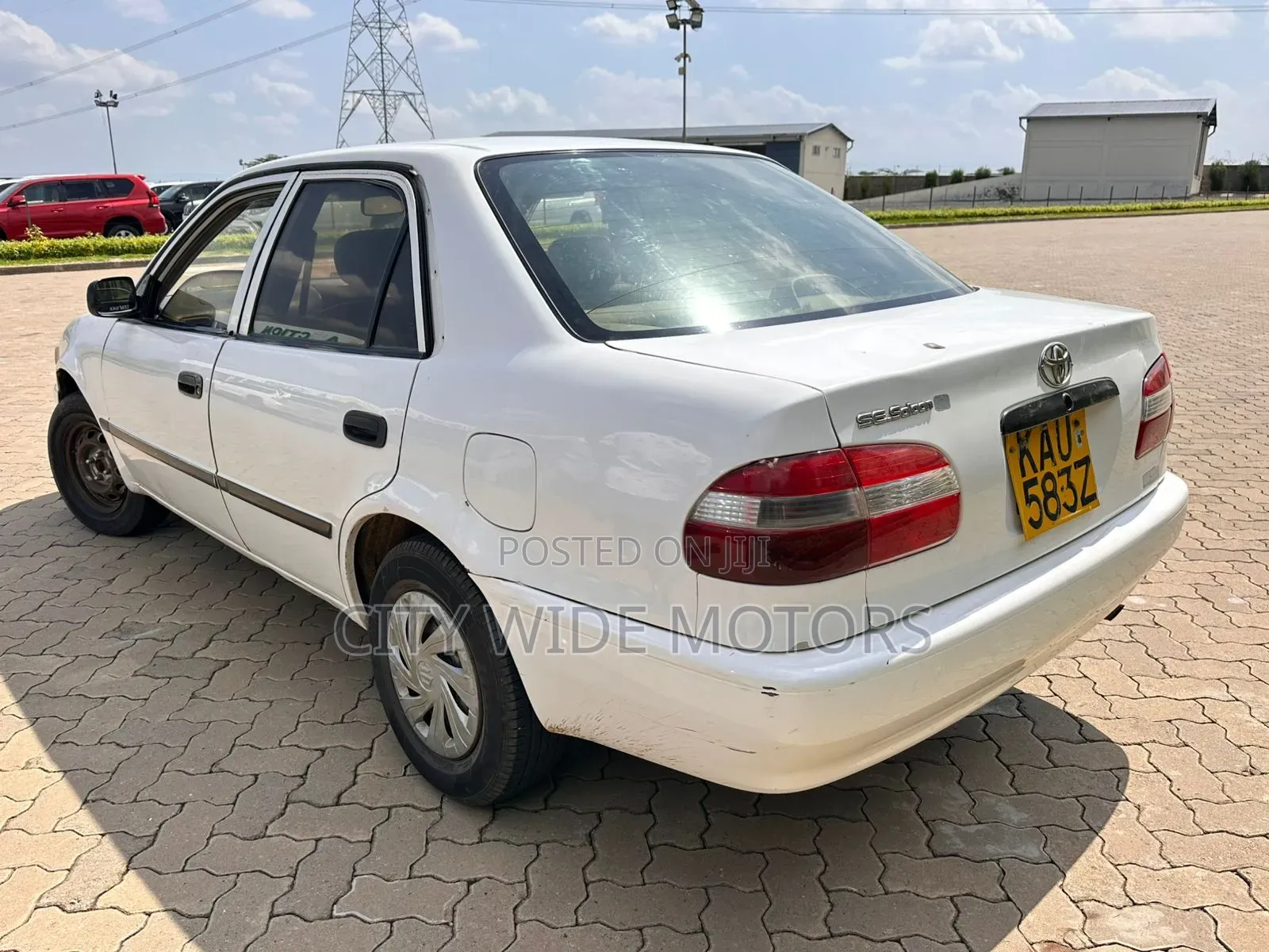 Toyota Corolla 2001 White