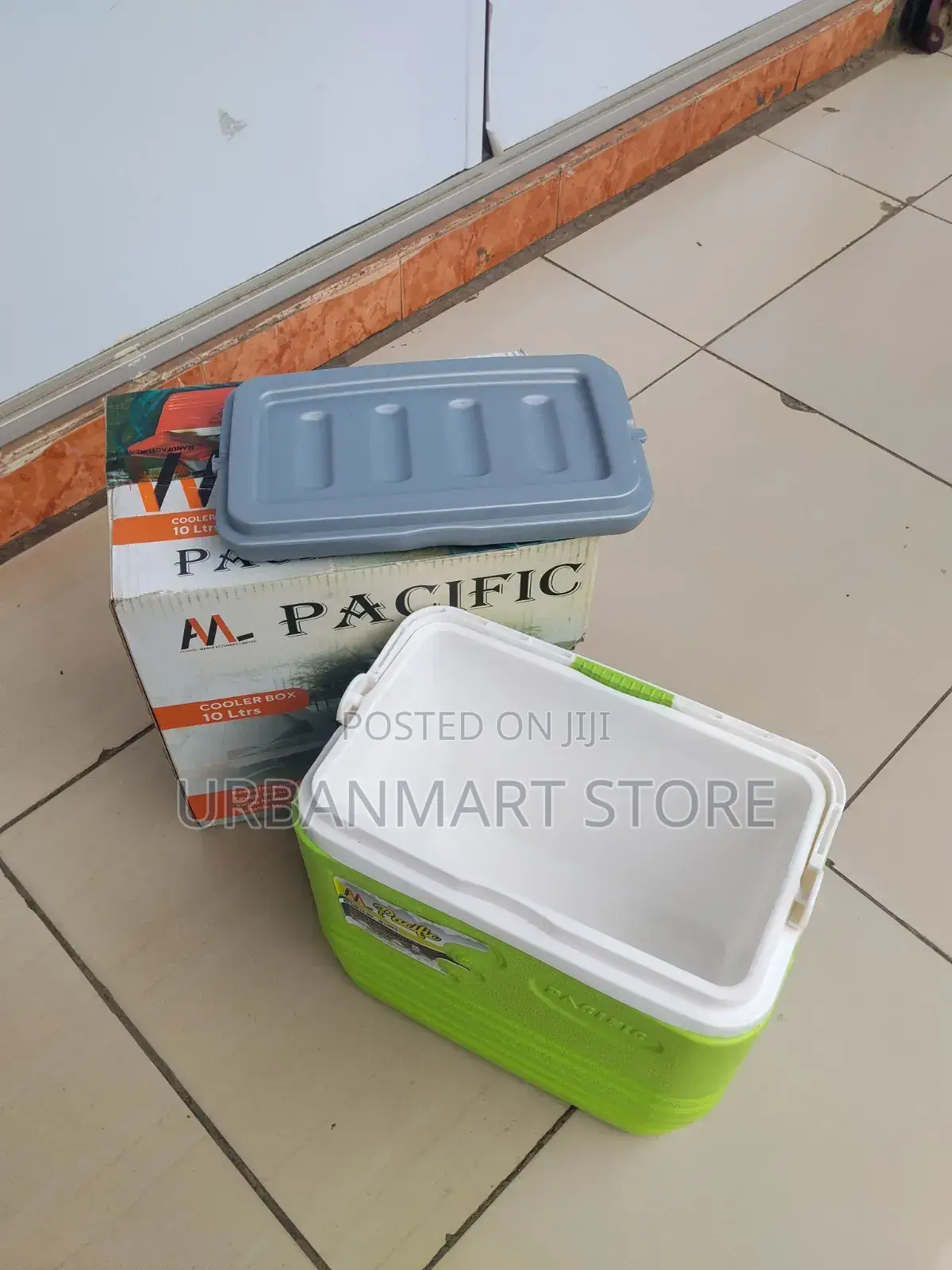Pacific 10 Litres Cooler Box for Picnic and Travel