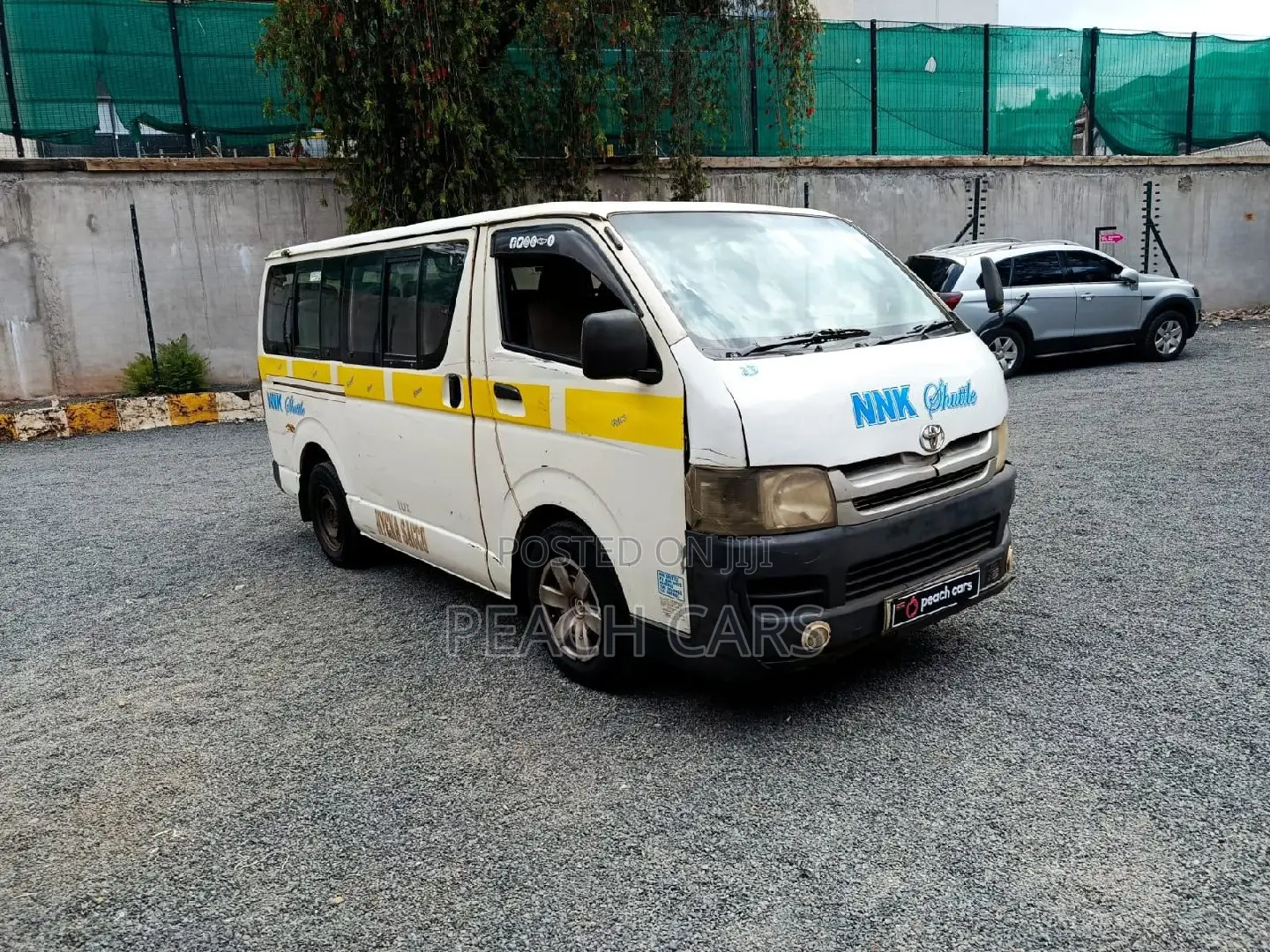 Toyota HiAce 2006 White