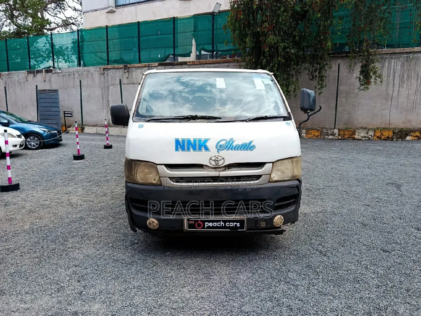 Toyota HiAce 2006 White